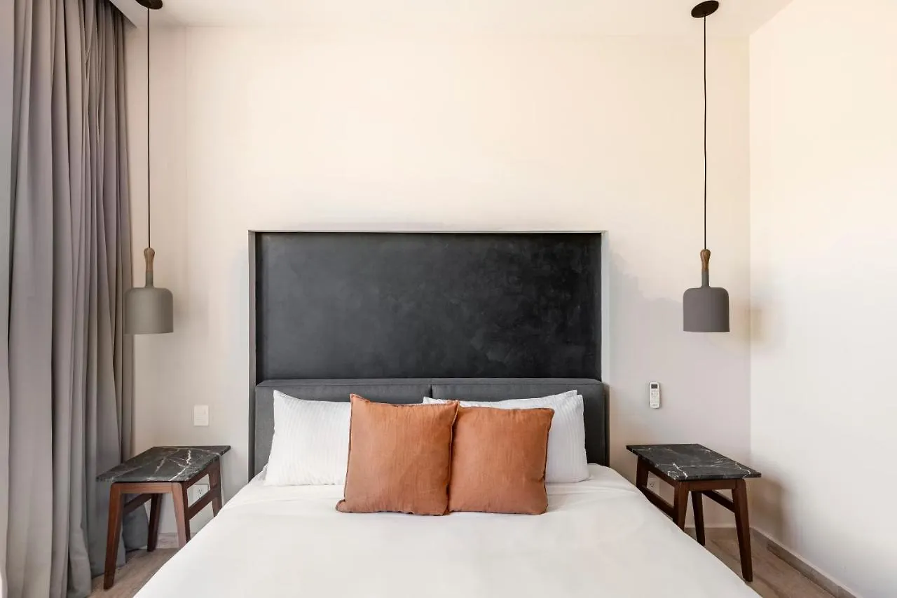 Ceren Luxury Apartments At Fifth Avenue By Spot Rentals Playa del Carmen