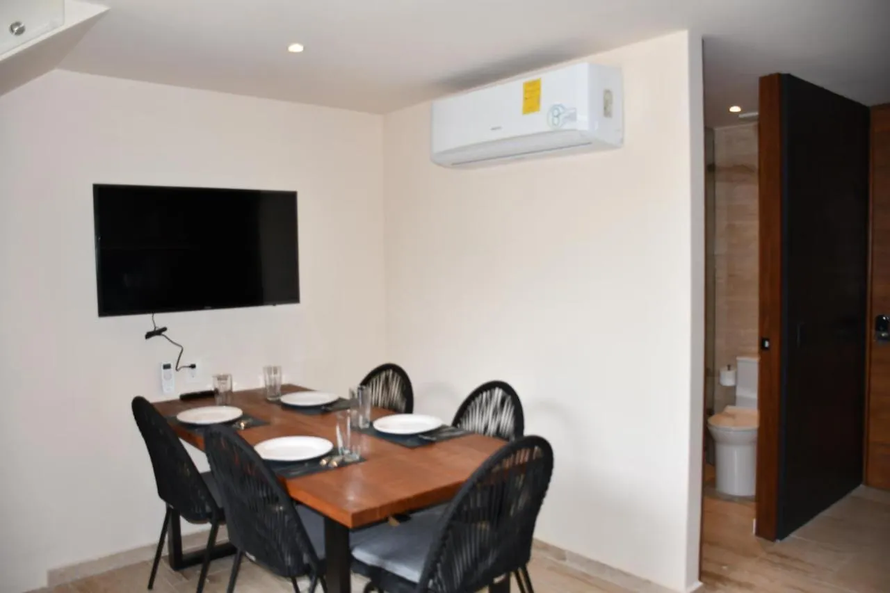 Ceren Luxury Apartments At Fifth Avenue By Spot Rentals Playa del Carmen Mexiko